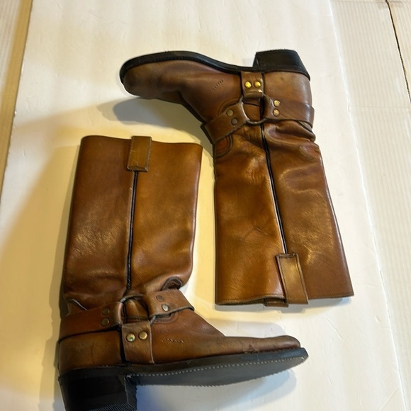 Shoes - Camel brown heeled leather cowboy western boots with new soles had pull tabs